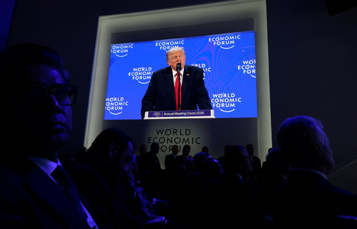 Трамп заверил, что не будет применять силу для получения контроля над Гренландией