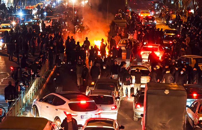 Глава МИД Ирана подтвердил гибель более 3 тыс. человек в ходе протестов в стране