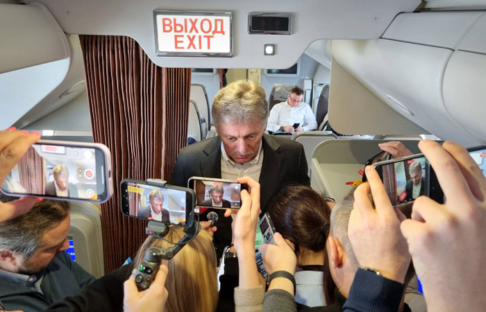 Песков заявил, что территориальный вопрос является частью "формулы Анкориджа" и очень важен для РФ