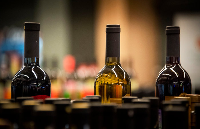 В России продажи алкоголя в 2025 году снизились на 9,3%