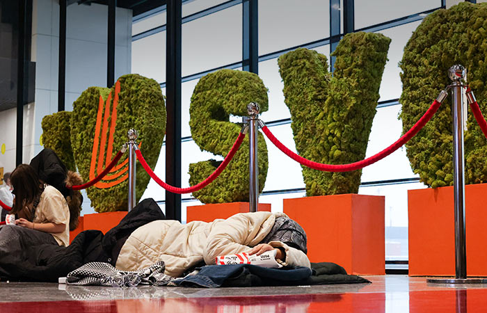 Шереметьево не принимает рейсы до полудня из-за метеоусловий