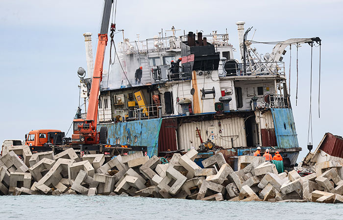 Минприроды Кубани хочет взыскать с владельцев танкеров "Волгонефть" 34,25 млрд рублей