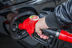 Цены производителей на бензин в РФ в декабре снизились на 11,6%