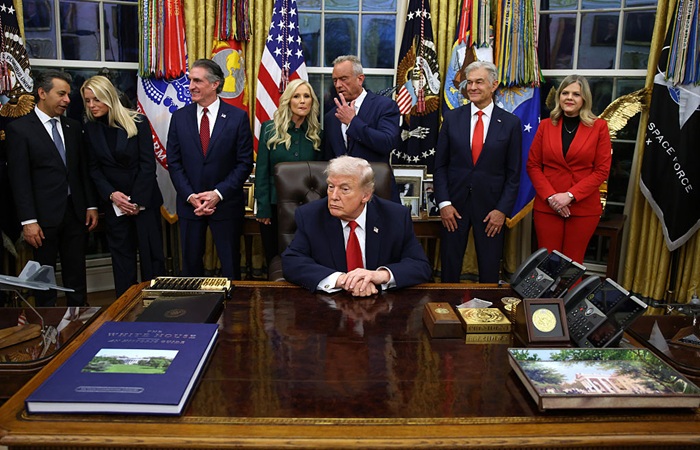 Трамп заявил, что планирует продолжить переговоры с Ираном