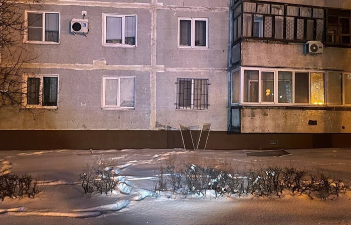 Беспилотники атаковали Старый Оскол, повреждены три многоквартирных дома