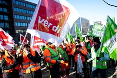 Муниципальный транспорт в крупных городах Германии остановится из-за забастовок