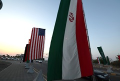 Трамп заявил, что США прямо сейчас ведут переговоры с Ираном