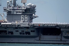 Количество авианосцев США сократится в марте до 10