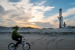 SpaceX �������� ������ �� ���� � ������ ������� �������