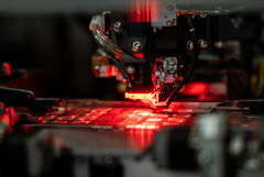 ������� ����� � ���� � 2025 ���� ������� �� 25,6% � �������� �������