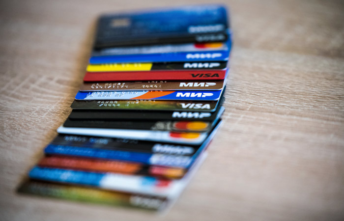 Единую базу банковских карт могут создать в России в течение года