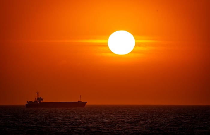 Власти США предупредили американские торговые суда об опасности задержания вблизи Ирана