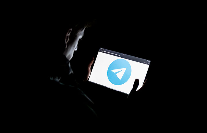 Роскомнадзор заявил, что продолжит последовательно ограничивать работу Telegram