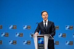 Министры обороны стран НАТО в четверг встретятся в Брюсселе