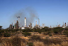 Глава МИД РФ расценил как дискриминацию запрет США на сделки с венесуэльской нефтью