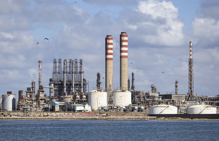 США выдали лицензии на разведку и добычу нефти и газа в Венесуэле