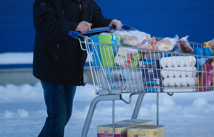 Решетников отметил, что годовая инфляция в РФ перешла к снижению