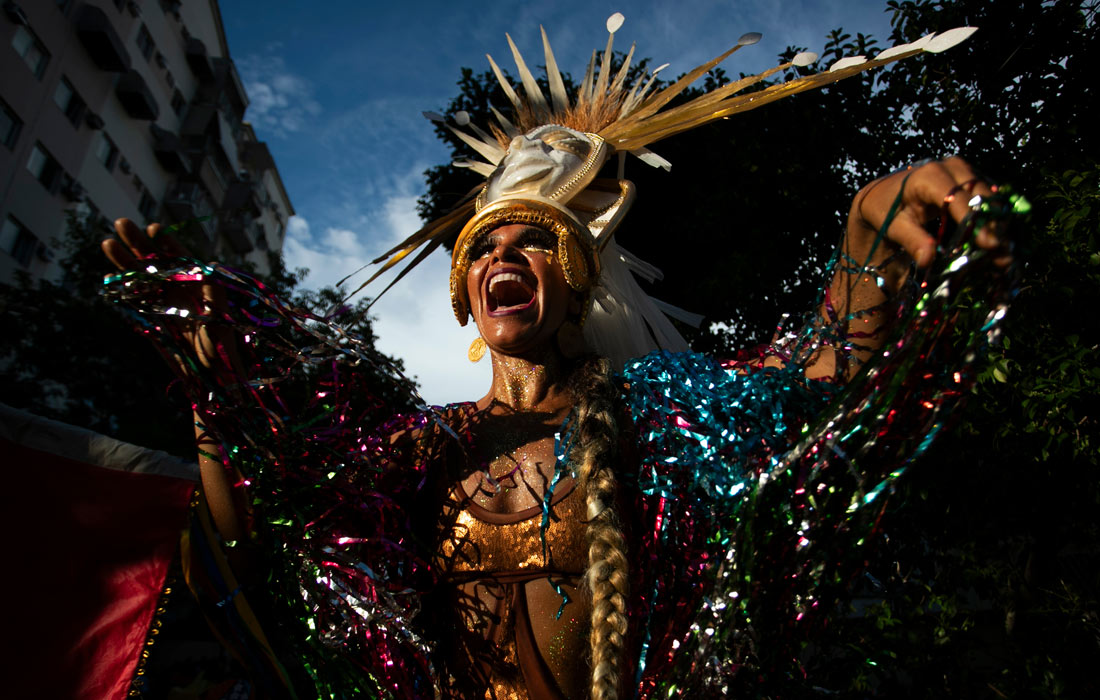 Предкарнавальный парад в Рио-де-Жанейро