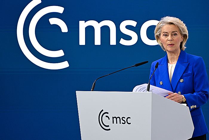 Глава ЕК призвала воплотить в жизнь статью о коллективной обязанности ЕС защищаться от агрессии