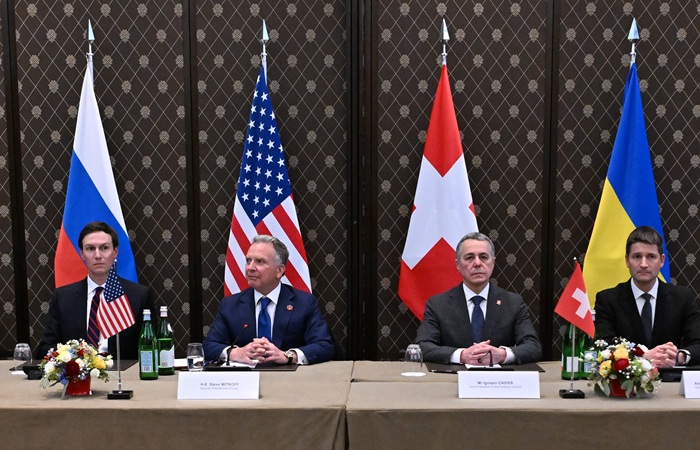 Делегации РФ, США и Украины продолжат переговоры в Женеве