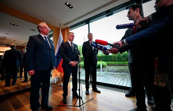 Мединский назвал тяжелыми, но деловыми переговоры в Женеве по Украине