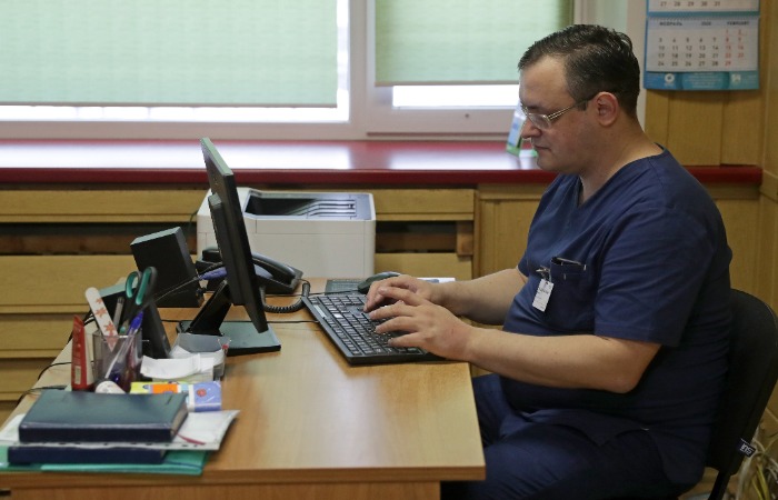 Подмосковье внедрило ИИ для поддержки врачебных решений при выписке лекарств