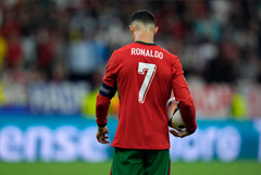 Криштиану Роналду приобрел 25% акций испанского клуба "Альмерия"