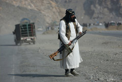 В Кабуле заявили о нанесении ударов по важным военным объектам в Пакистане