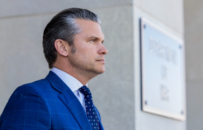 Глава Пентагона сравнил Иран с "раковой опухолью"