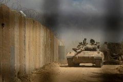 Армия Израиля продвинулась вглубь южного Ливана