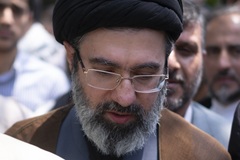 Верховным лидером Ирана после гибели Хаменеи может стать его сын Моджтаба