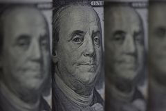 Суд обязал администрацию Трампа начать возврат аннулированных пошлин более чем на $130 млрд