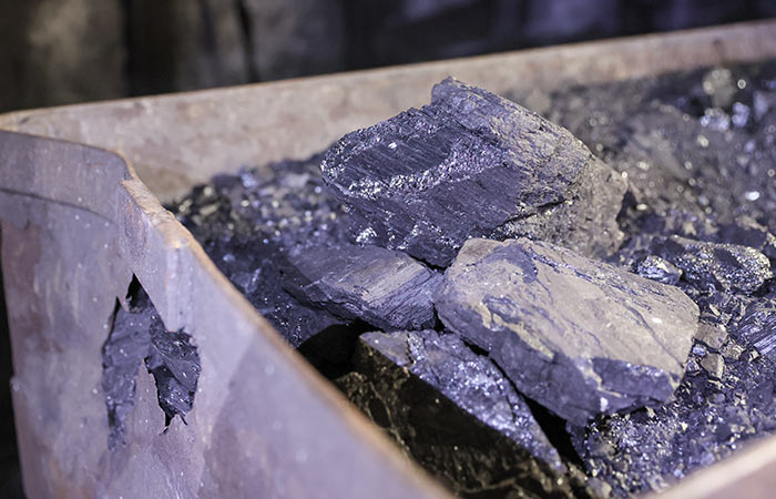 ММК приостановит добычу на угольной шахте "Чертинская-Коксовая"