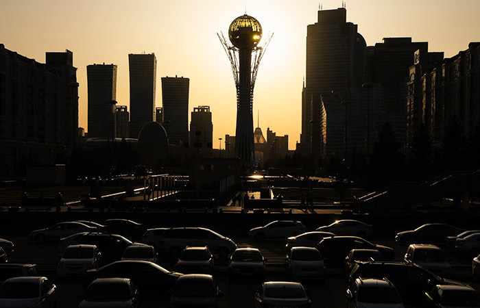 Казахстан готовит зеркальное повышение утильсбора на авто из России