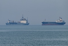 Иран планирует начать взимать с танкеров и судов в Персидском заливе плату за безопасность