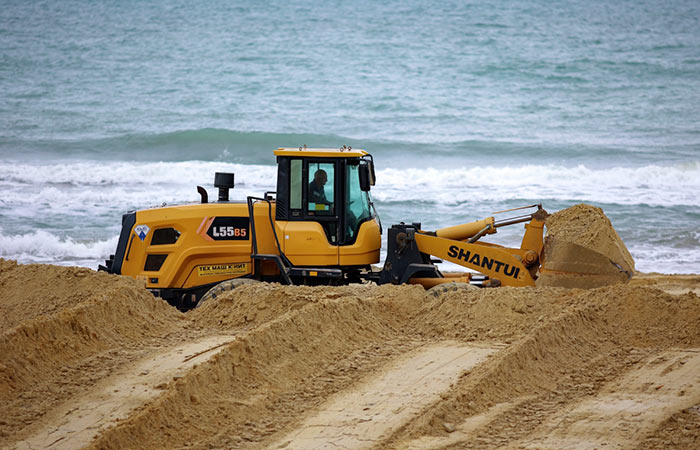 В Анапе скоро завершат эксперимент по засыпке одного из пляжей чистым песком