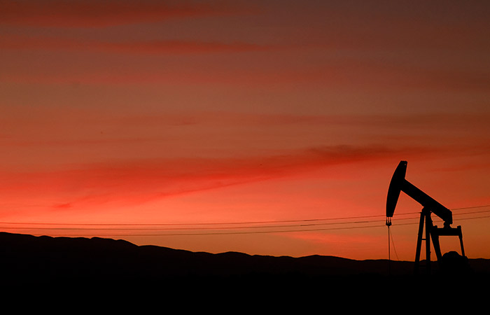 Нефть замедлила рост, Brent у $91,9 за баррель