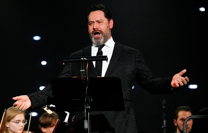 Ильдар Абдразаков занял пост худрука в Михайловским театре в Петербурге