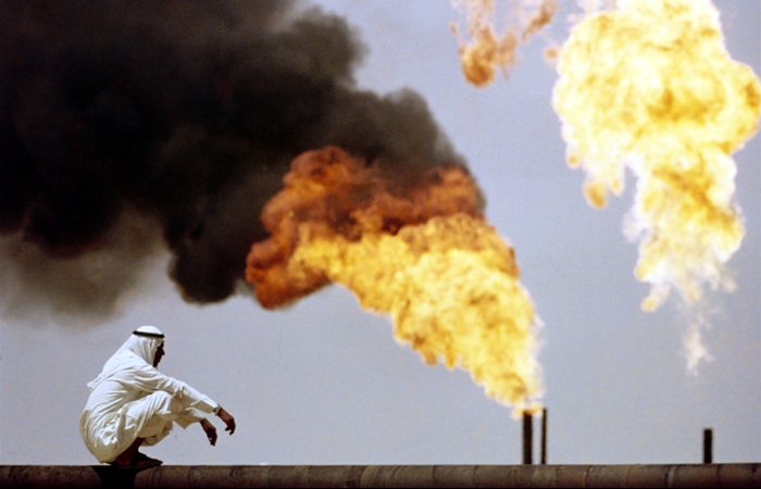 ПВО Саудовской Аравии сбили БПЛА, летевший к крупнейшему месторождению на востоке страны