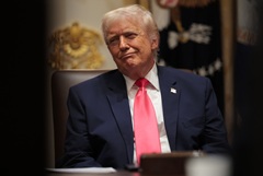 Трамп считает, что победил Иран за час