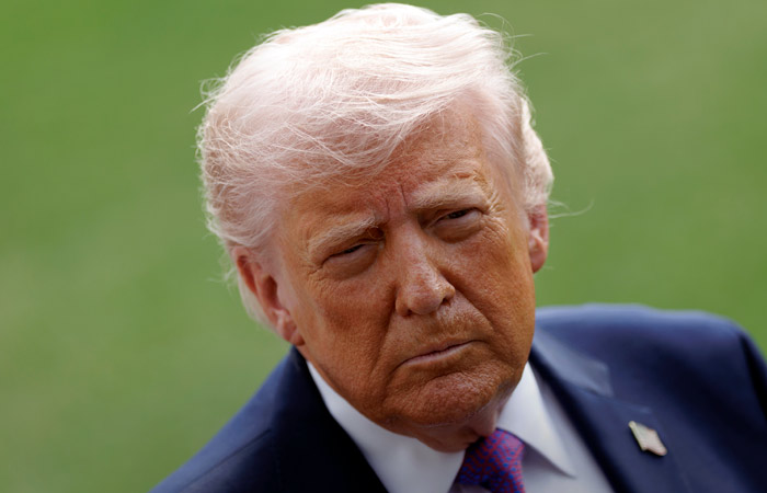 Трамп предположил, что Россия, возможно, "немного помогает" Ирану