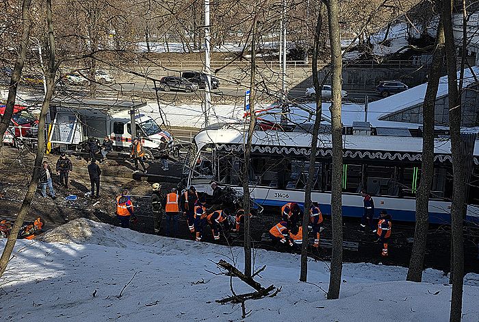 До 18 человек возросло число пострадавших при столкновении трамваев в Москве