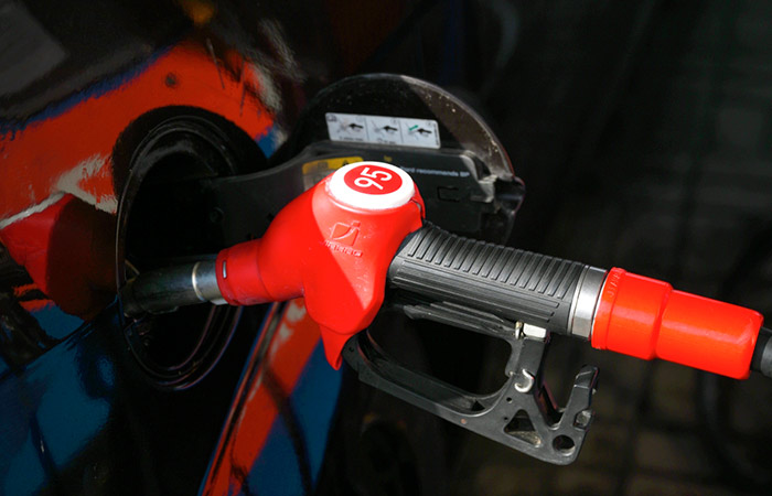 Цены на бензин на московских заправках ускорили рост