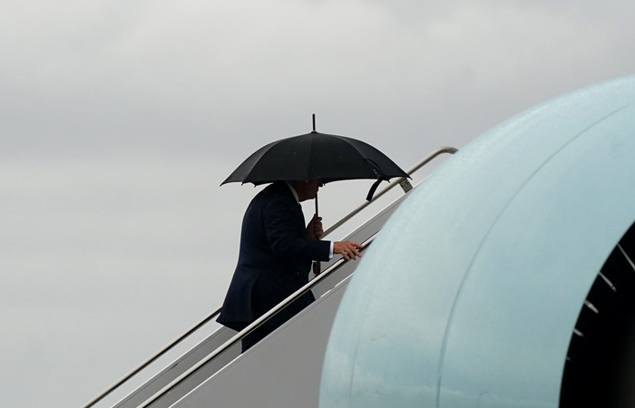 Трамп попросил КНР перенести его визит в Пекин на месяц