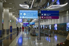 ОАЭ закрывают свое воздушное пространство из-за атак со стороны Ирана