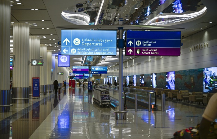 ОАЭ закрывают свое воздушное пространство из-за атак со стороны Ирана