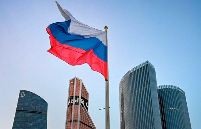 Устойчивому росту экономики России мешают замедление инвестиций и бюджетные ограничения