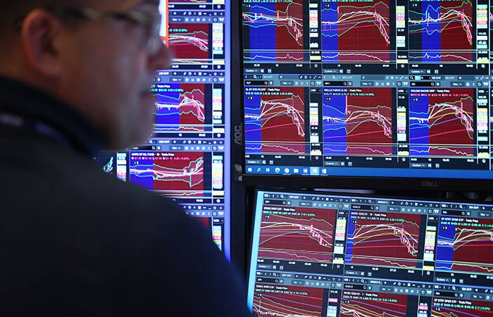 Объем госдолга США впервые превысил $39 трлн