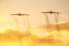 Пара стратегических бомбардировщиков США вылетела из Британии в направлении Ирана