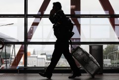 Аэропорт Пулково приостановил полеты